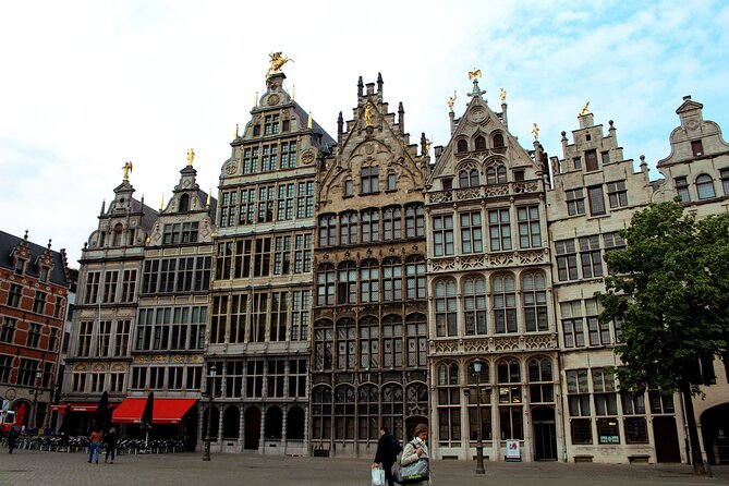 2 Countries in 1 Day: Cologne Day Tour from Amsterdam - Meeting at 8:00 am and what the coach ride feels like