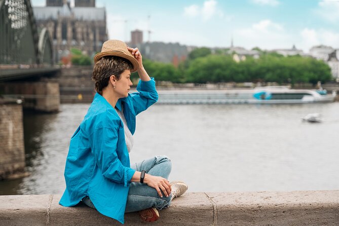 2 Countries in 1 Day: Cologne Day Tour from Amsterdam - Antwerp time on your own, with a cathedral highlight