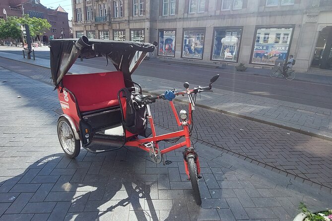2 Hours Private Amsterdam Rickshaw Tour - The Red Light District in Motion: What You’ll Notice (and What You Shouldn’t Fear)