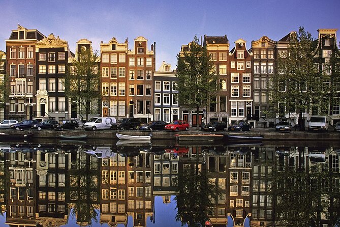 5 hrs Golden Age Amsterdam Private Walking Tour With Local Guide - Price and value for a 4-person private group
