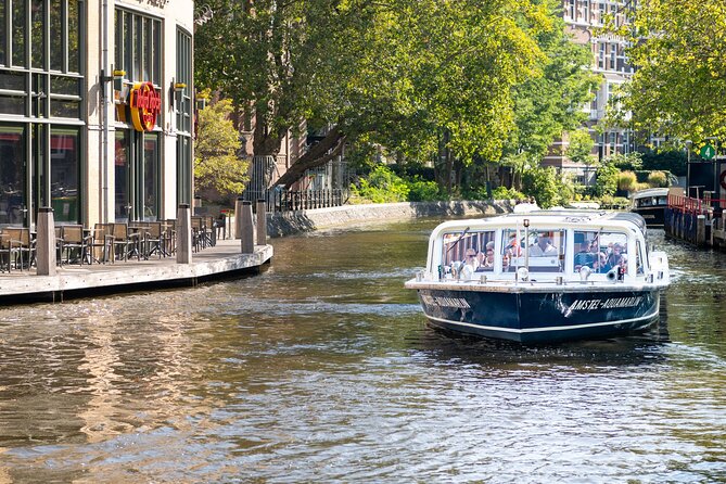 75 minute Blue Boat Company City Canal Cruise and Maritime Museum - On-board comfort, audio quality, and kids’ cruise extras