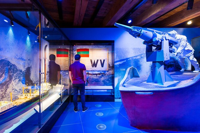 75 minute Blue Boat Company City Canal Cruise and Maritime Museum - Who should book this combo, and who might pass