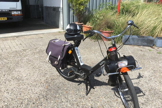 A day of solex riding on Texel - What the included fuel means for your time on Texel