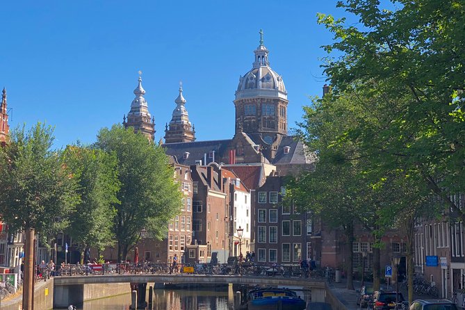 Absolutely Amsterdam - the Essential Introductory Walking Tour - Stop 4, Chinatown: Dutch drug policy and how coffeeshops began