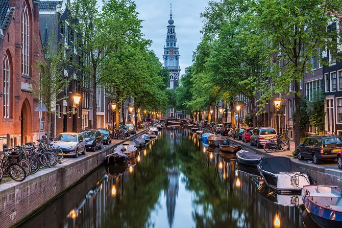 Airport Transfer: Schiphol Airport AMS to Amsterdam by Luxury Van - Timing that fits real flights, with 60 minutes free waiting