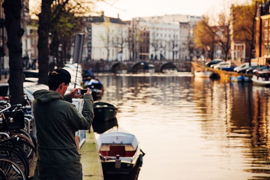 Amsterdam: 1.5-Hour Private Kick-Start Tour with a Local - Should you book this Amsterdam private kick-start tour?