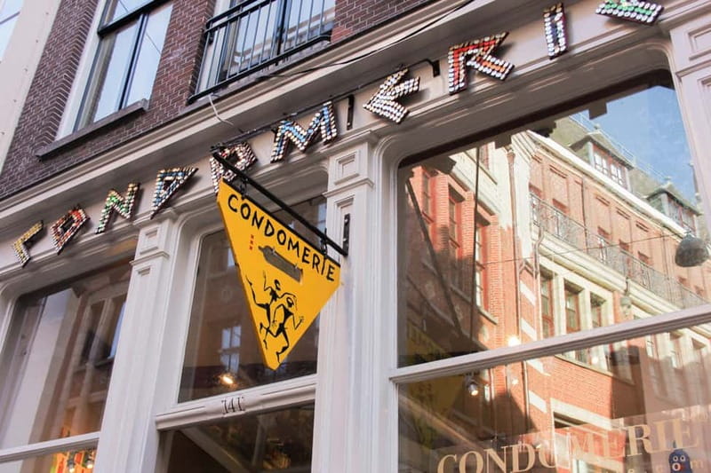 Amsterdam: 1,5-Hour Red Light District Tour - The walking route: what each stop adds
