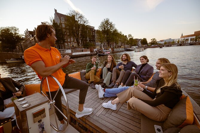 Amsterdam: 1-Hour Canal Cruise in the Evening - Canal museums you pass by: Grachtenhuis and Willet-Holthuysen