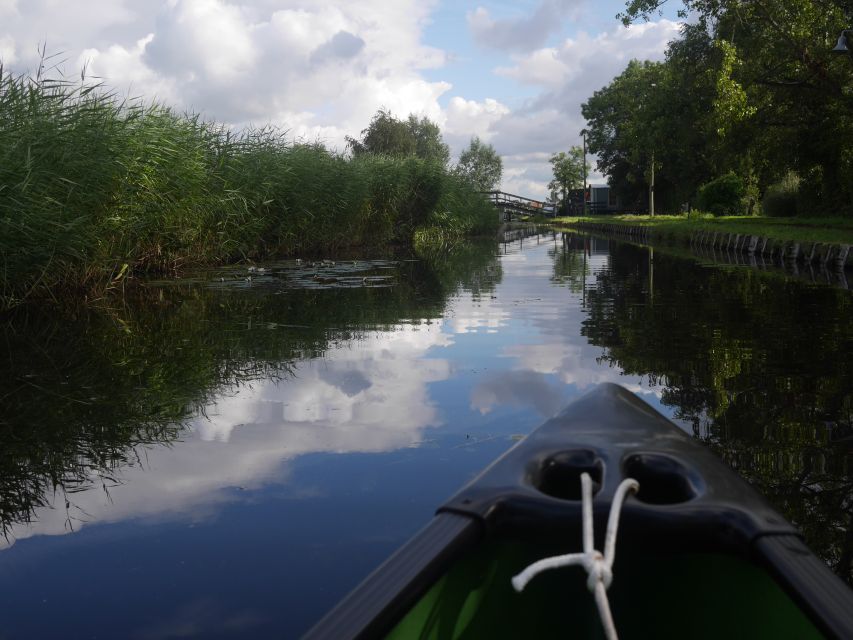 Amsterdam: 2-Hour Guided Canoe Trip - Before you paddle: safety briefing, life jackets, and what to do with your phone