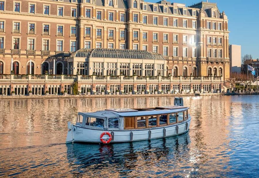 Amsterdam: 2-Hour Luxury Canal Cruise with Snacks & Drinks - Landmarks to watch from the boat