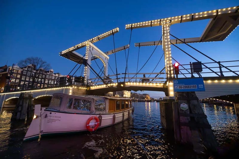 Amsterdam: 2-Hour Luxury Canal Cruise with Snacks & Drinks - Price and value for $35, with the drinks choice