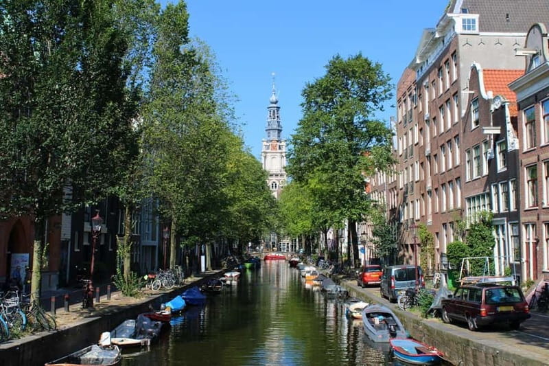 Amsterdam: 2-hour Rembrandt & Van Gogh walking tour - Het Trippenhuis: seeing how inspiration lives in the streets