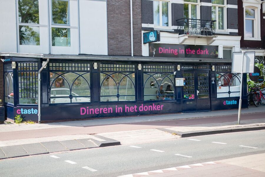 Amsterdam: 3 Course Dinner in the Dark - Your 3-course dinner in the dark: how the meal is paced