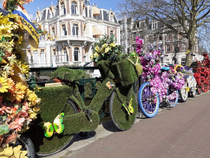 Amsterdam: 3-Hour Private Bike Tour of the City Center - The Busier Parts: Main Canal Belt Streets and De Wallen