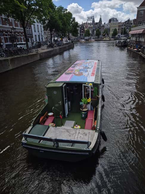 Amsterdam: 420 Smoke-Friendly Boat Tour - Rolling Up, Then Floating: What the Cruise Feels Like