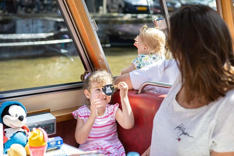 Amsterdam: 75 Minute City Canal Cruise with Audio Guide - Landmarks on the route: Anne Frank House to Museum Quarter sights