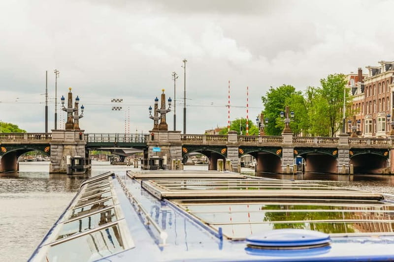 Amsterdam: 75 Minute City Canal Cruise with Audio Guide - Who should book this cruise, and who might want to choose differently