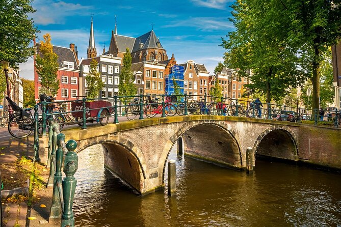Amsterdam Airport (AMS) Transfer to Amsterdam/Rotterdam/Keukenhof - What the Driver Wait Covers, and What It Does Not