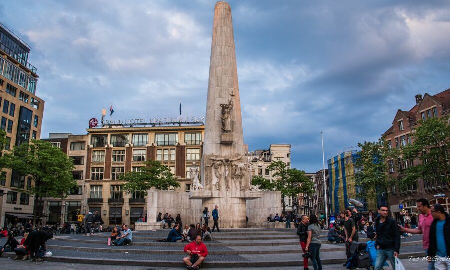 Amsterdam: Anne Frank and Jewish Quarter Guided Walking Tour - A focused 2 hours: what you can realistically cover on foot