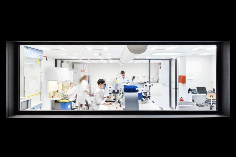Amsterdam: ARTIS-Micropia Microbe Museum Entry Ticket - The Laboratorium and Daily Lab Talks You Should Not Skip