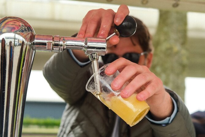 Amsterdam Beer Bike Blast Private Tour - With Beer On Tap - 1 hour 15 minutes on Rhoneweg: what actually happens