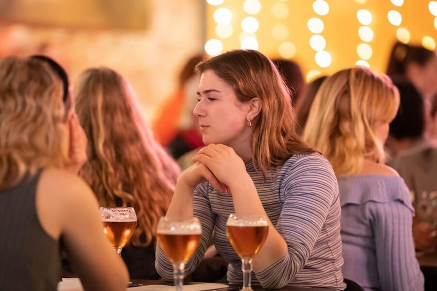 Amsterdam: Beer Tasting with Paired Bites at Eighty-Four - Two options: 5 rounds in 70 minutes or 8 rounds in 120