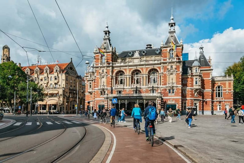 Amsterdam Bike Tour in Small Group + Optional Canal Cruise - A 30-minute reset in Amsterdam-Centrum