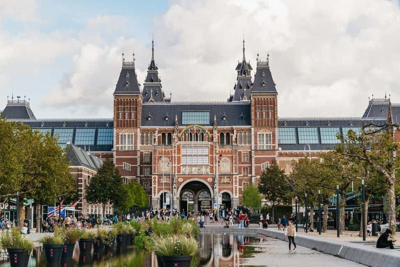 Amsterdam Bike Tour in Small Group + Optional Canal Cruise - Starting at Bikeisready: the setup that keeps the ride stress-free