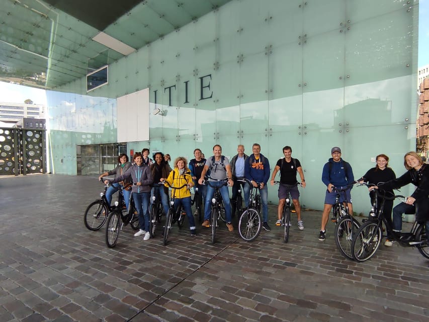 Amsterdam bike tour with a French-speaking guide local! - Museumkwartier: From the Art District to a Map in Your Head