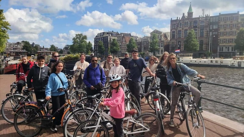 Amsterdam bike tour with a French-speaking guide local! - Anne Frank House Area and the Old Jewish Quarter: Where Stories Need Good Timing