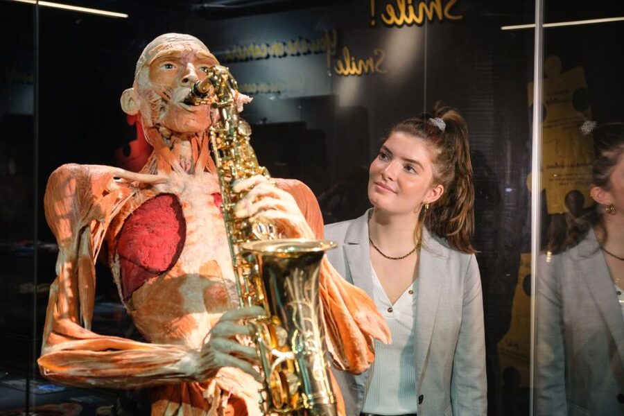 Amsterdam: Body Worlds Exhibition and Canal Cruise - The Happiness Project exhibition: happiness explained with real anatomy