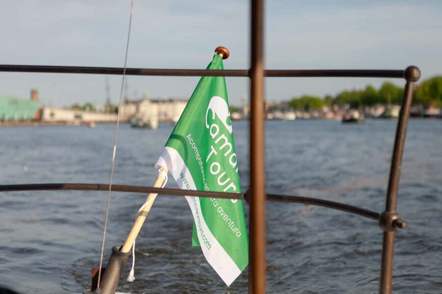 Amsterdam Canal Boat Ride with a Spanish-speaking Guide - Key points before you board