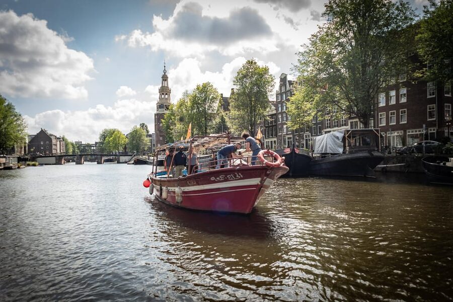 Amsterdam: Canal Cruise on a Wooden Refugee Boat - Who This Tour Suits Best