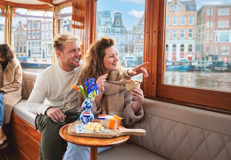 Amsterdam: Canal Cruise with Bubbles & Bites - Unlimited bubbly and bites: what that actually feels like