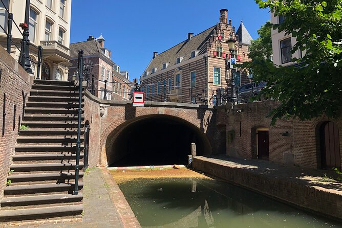 Amsterdam Castle & Utrecht City - Private Day Tour - What to expect during the 7 hours 15 minutes