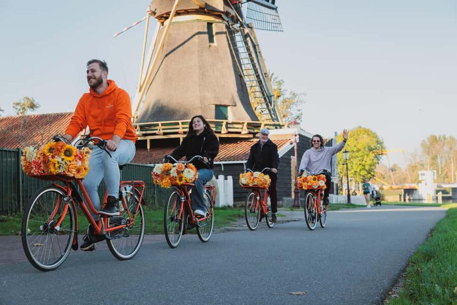Amsterdam: Cheese Tasting, Windmill & Countryside Bike Tour - Ransdorp Village and That Church Tower Moment