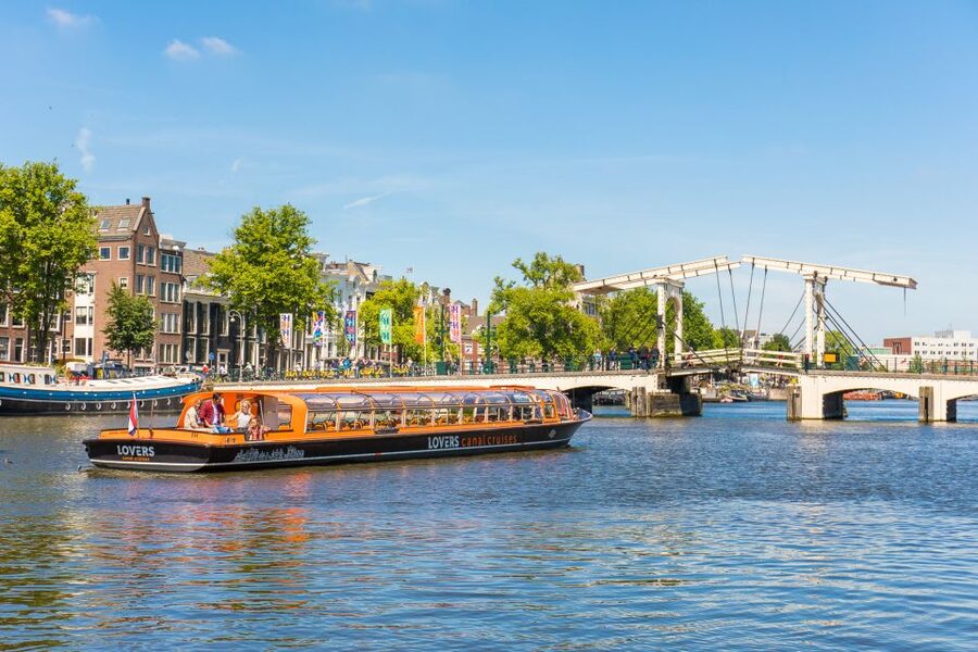 Amsterdam: City Centre Canal Cruise including Audioguide - What You’ll See Cruising Past the IJ, Centraal Station, NEMO, and Into the Canal Web