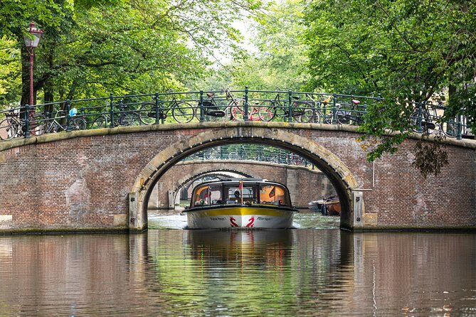 Amsterdam City Centre Cruise on heated boat with Audioguide - Value at About $14.86 for a Heated Tour That Still Covers the Top Hits