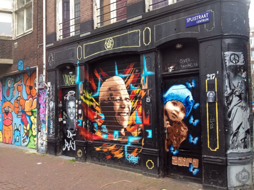 Amsterdam: Coffee Shops Walking Tour - The walking route that turns canals and alleys into clues