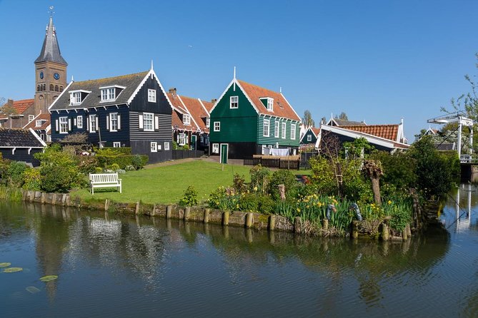 Amsterdam countryside tour by car - Marken Haven: the historic fishermen village start