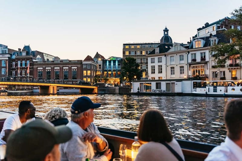 Amsterdam: Cozy Cheese & Wine Cruise Tasting Experience - Captain and Host Energy: Stories That Turn Sights Into Context