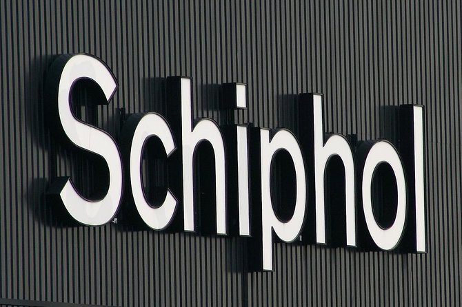 Amsterdam Cruise Port departure transfer to AMS Amsterdam Schiphol Airport - Finding Your Driver at the Cruise Port (Nameplate Included)