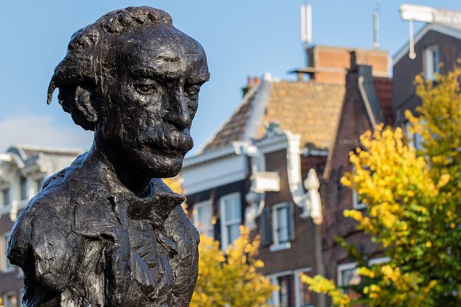 Amsterdam: Cultural Highlights in English/German/Italian - Anne Frank statue and the Gay Monument, two social chapters in one route