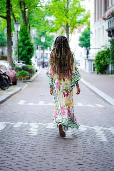 Amsterdam: Customizable Photography Tour with 9-10 Photos - Your Photos: What You Get After the 50-Minute Walk