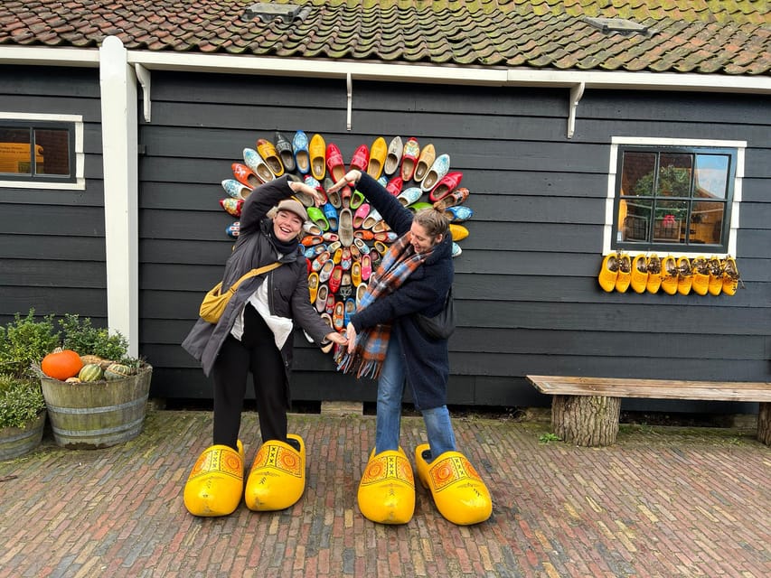 Amsterdam: Dutch Countryside E-Bike with Cheese & Clogs - Monnickendam and Waterland: quick stops that still feel meaningful