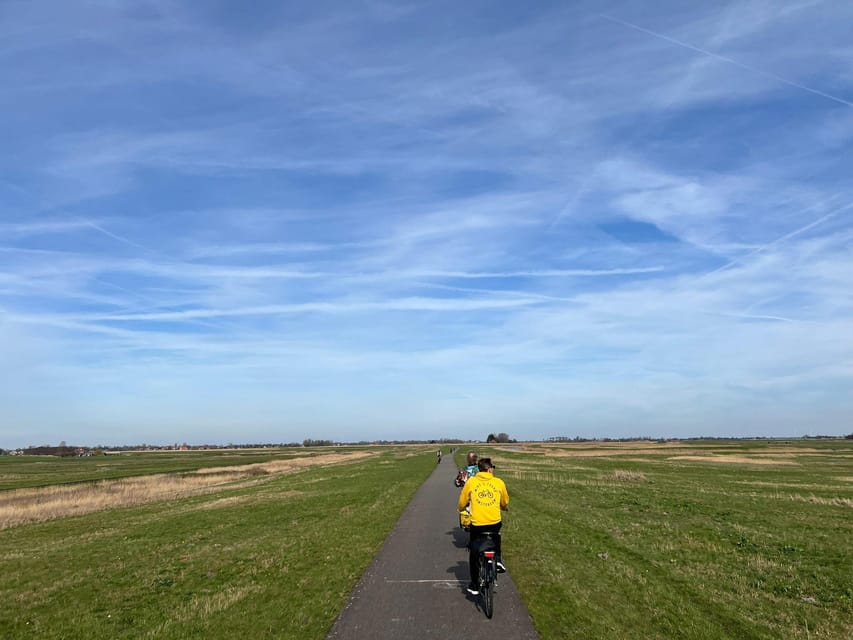 Amsterdam: Dutch Countryside E-Bike with Cheese & Clogs - Ferry, windmills, villages, cheese, clogs: how the 4 hours are actually spent