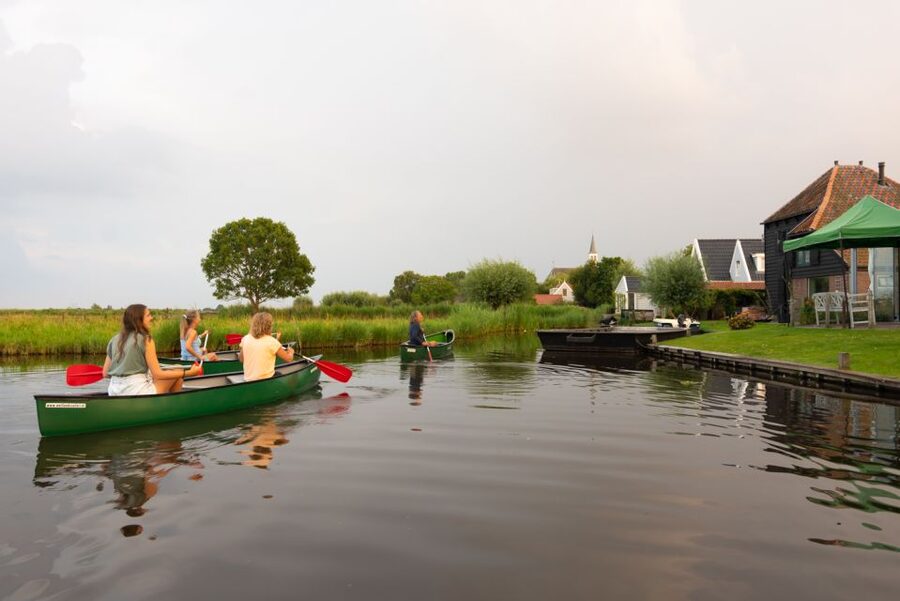 Amsterdam: Dutch Countryside Sunset Canoe Tour - A 4-hour sunset paddle just outside Amsterdam