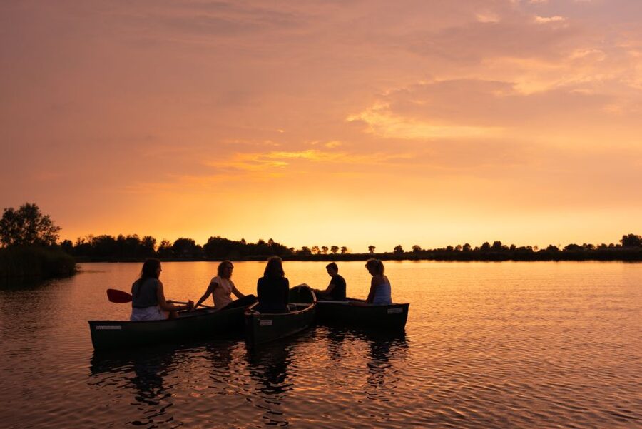 Amsterdam: Dutch Countryside Sunset Canoe Tour - What to pack so the wet part does not ruin your evening