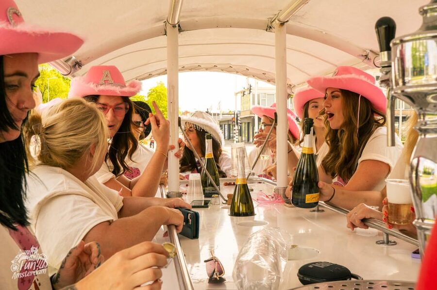 Amsterdam: Dutch Prosecco Party Bike - Best Fit: Who This Amsterdam Prosecco Party Bike Is For