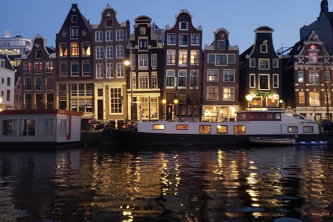Amsterdam Evening Cosy & Small Cruise & Drinks and Bites - Sunset - The 1.5-hour sunset canal cruise setup on an open boat
